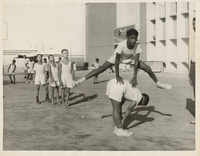 حصة الرياضة في أحد مدارس الدوحةSporting Activities in a Qatari school