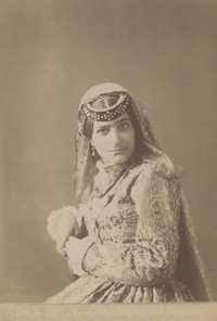 Tегеранъ. Персидская армянкаTehran. Persian Armenian woman